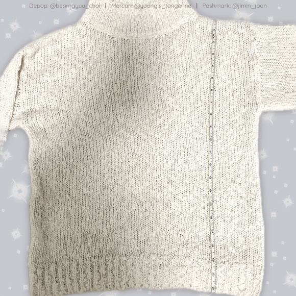 Textured white sweater - Picture 2 of 3